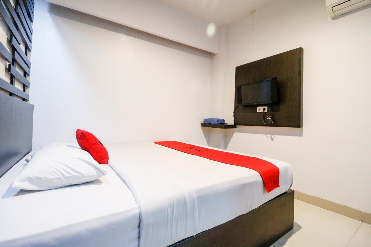 Reddoorz Plus Near Pasar Wisata Pekanbaru Dış mekan fotoğraf