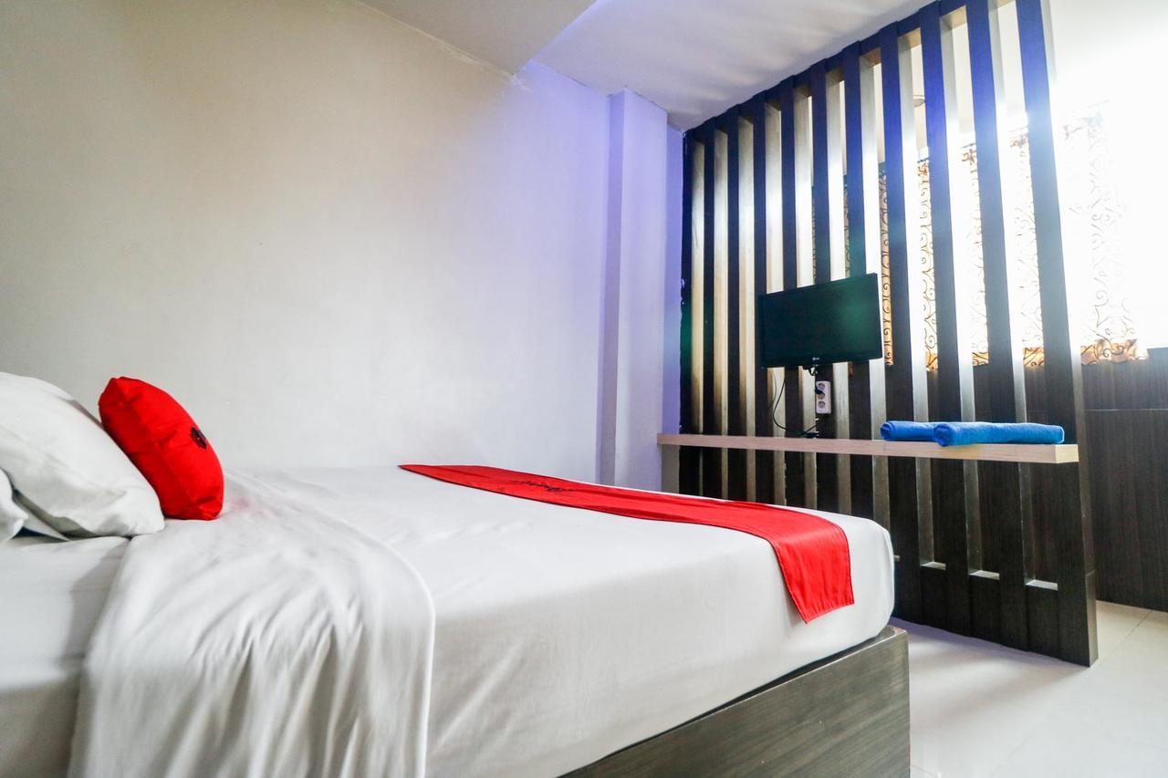 Reddoorz Plus Near Pasar Wisata Pekanbaru Dış mekan fotoğraf