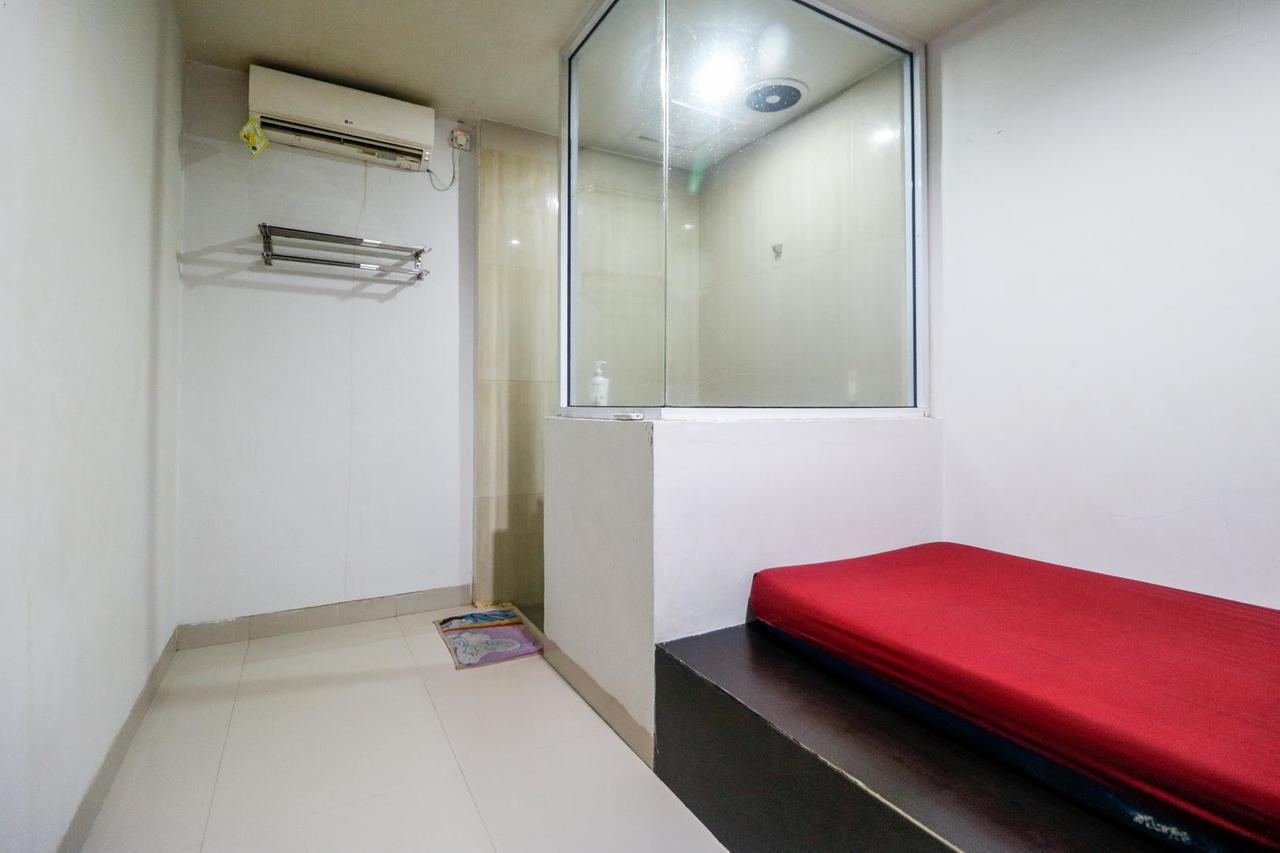 Reddoorz Plus Near Pasar Wisata Pekanbaru Dış mekan fotoğraf